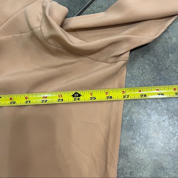 Maria + Cornejo Silk Blouse Womens Sz 8 Gold Brown Oversized Draped Pleated Read - Picture 3 of 9